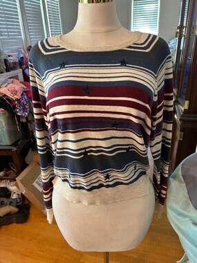 Ariat Sweater size large